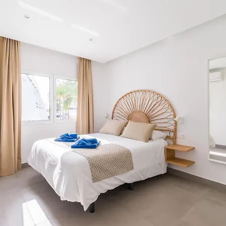 A Mar Dolphin Apartment Puerto del Carmen (Lanzarote)